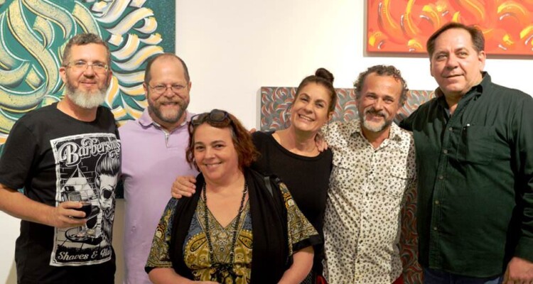 Elmo Malik, Márcio Goldzweig, Moema White Boy, Lina Rivera, Paul White and Jung Sheldon. Photo: Jorge Calfo.