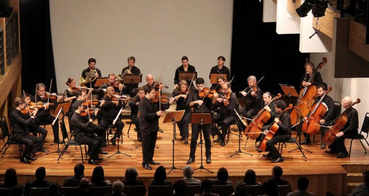 Orquestra de Câmara da Cidade de Curitiba "Viva Vivaldi!& quot؛. صور: الكشف.