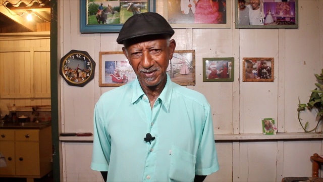 Antônio Lopes de Matos, the Master Zango: ancestral knowledge. Photo: Felipe Janicsek.