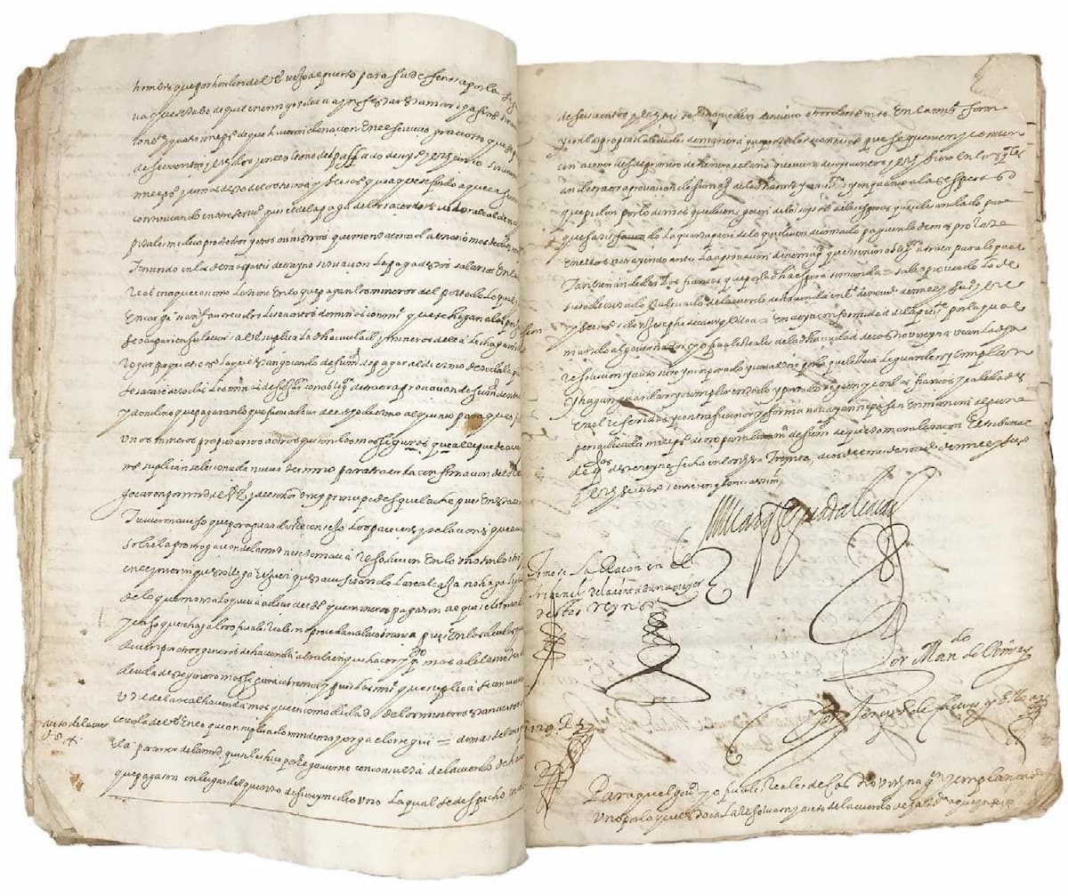 Peruvian Embassy warns of historic documents stolen from the country. Photo: IPHAN.